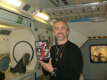 Richard Garriott with the cs4fn magic book